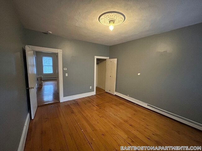 Photo - 284 Chelsea St Unidad 1