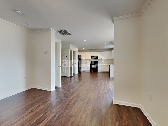 Photo - 704 Overlook Rd