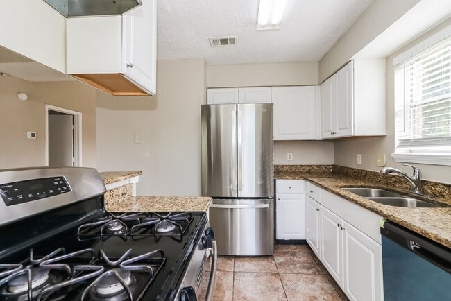 Photo - 6042 Beaconridge Dr