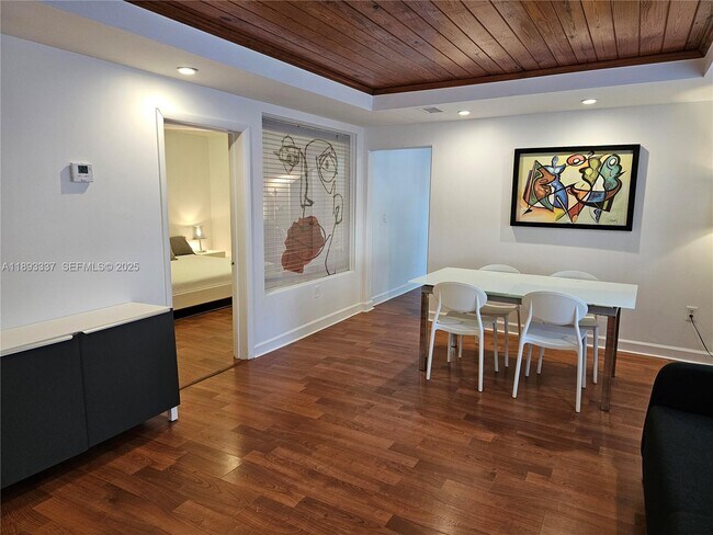 Photo - 622 15th St Unit 1