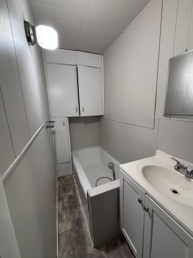 Photo - House- NE Unit 1