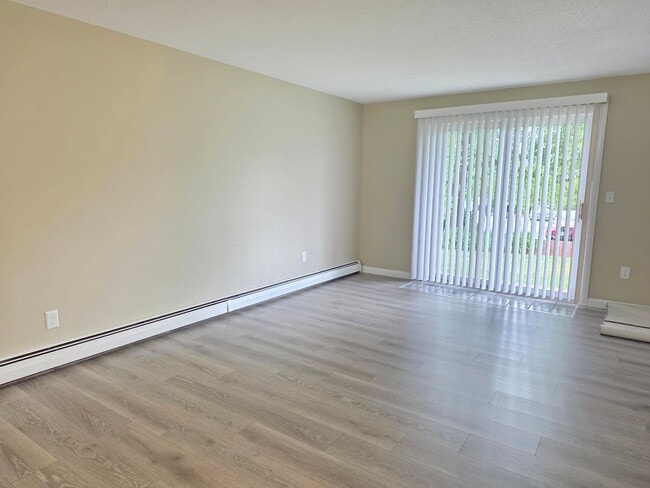 Photo - 2 Bed, 1 Bath Apartment