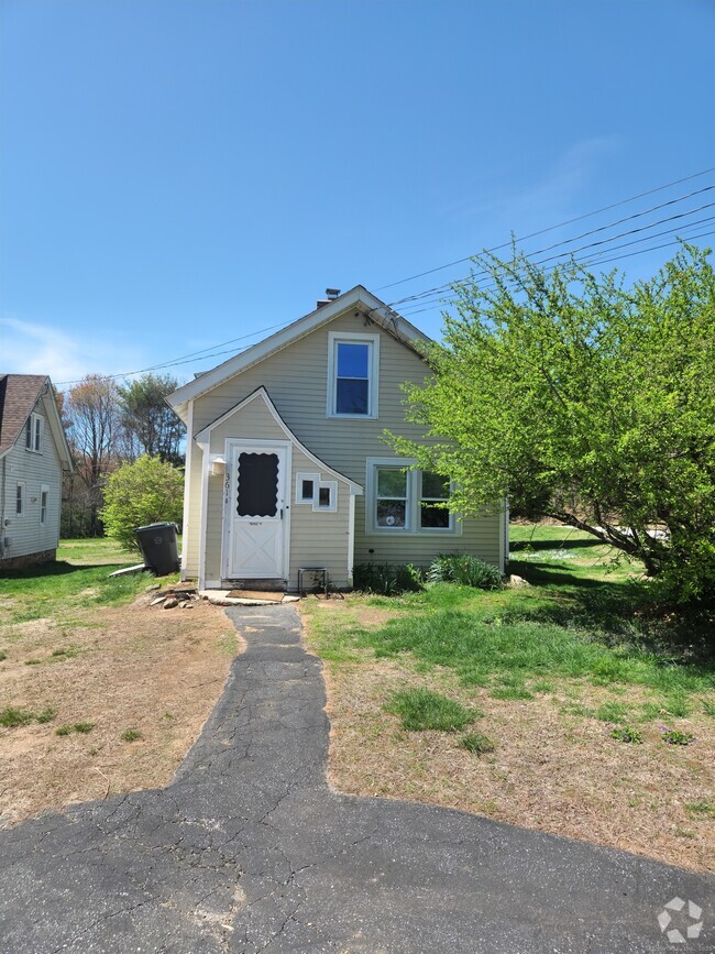 Building Photo - 361 Linwood Cemetery Rd Rental