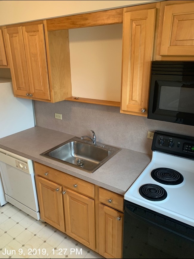 Photo - 11410 S Western Ave Unit 3D