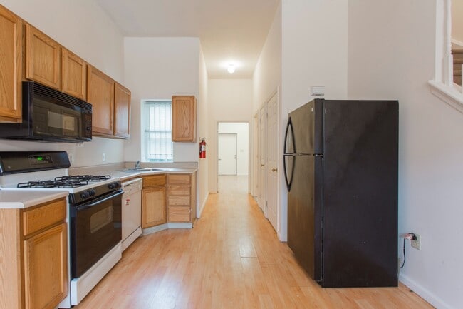 Photo - 1525 N Bouvier St