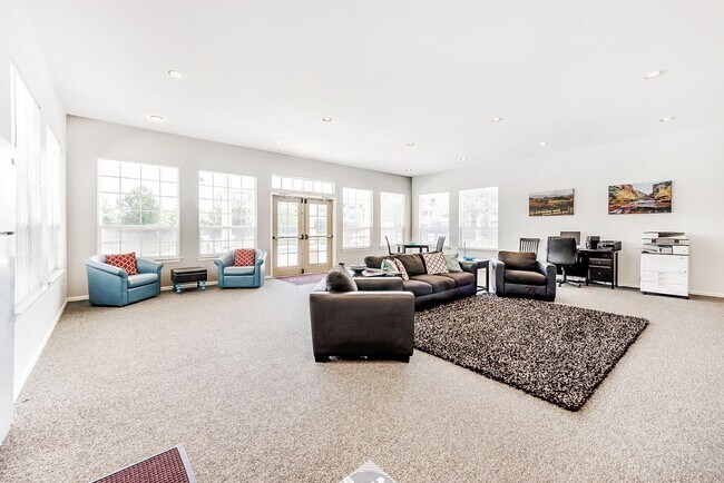 Riverwalk Apartments