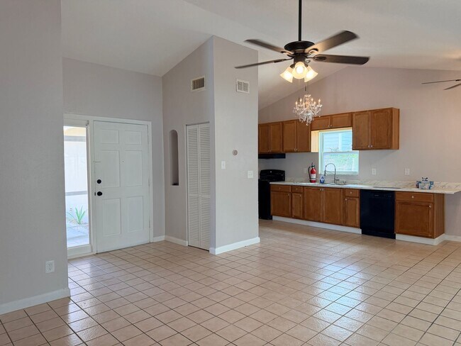 Photo - 208 Flamingo Dr