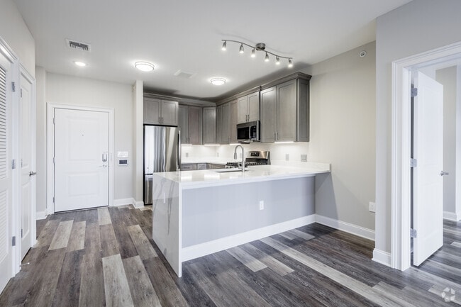 2BR 2BA - 1,140SF