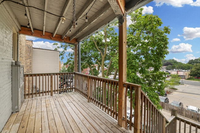 Photo - 5020 N Harding Ave Unit 3S