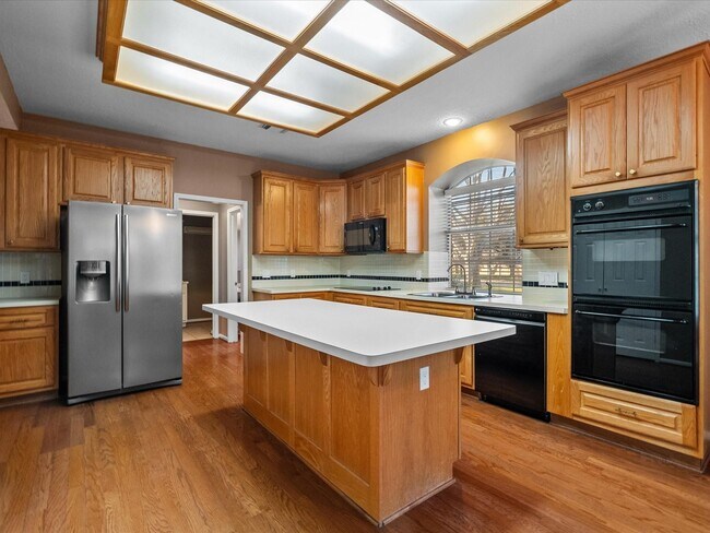 Photo - 2210 Crimson Cove Ct