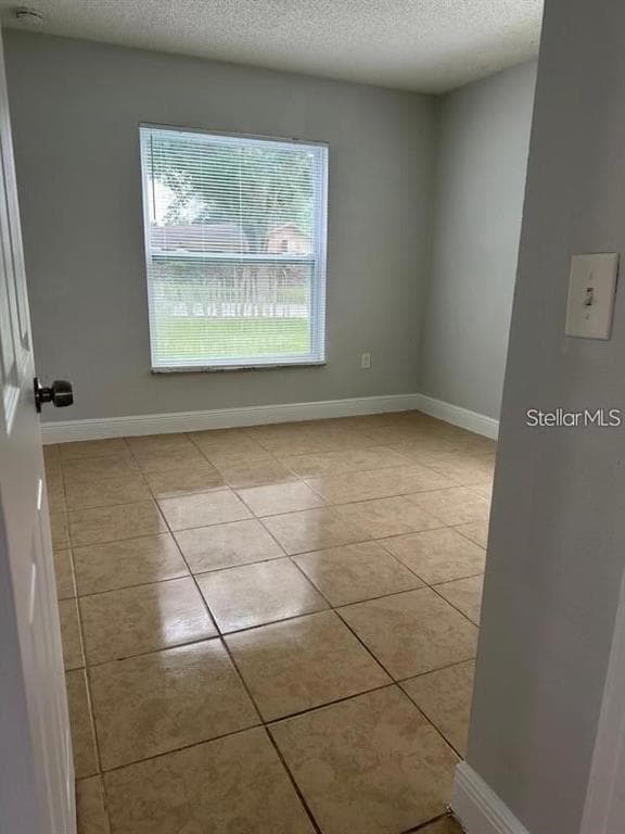 Photo - 709 Bryon Ct