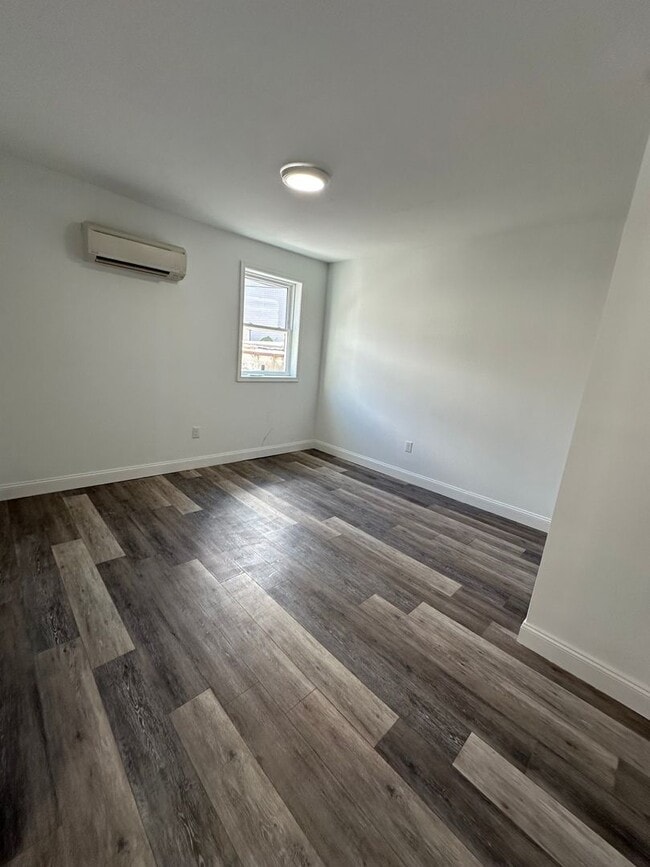 Photo - 3847 Terrace St Unidad 2