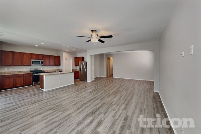 Photo - 1020 Fishing St