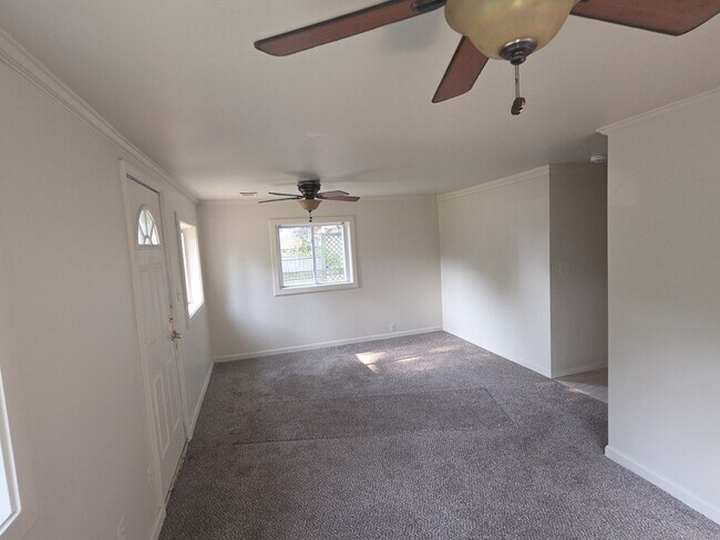 Photo - 2428 Archdale Blvd