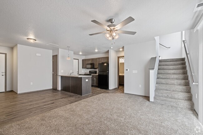 Building Photo - Destination 141 Rental