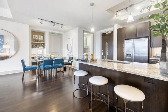 Photo - Elevated Galleria Living | 4 Weeks Free + ... Unit HPO2