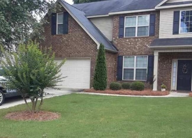 319 Haywood Dr