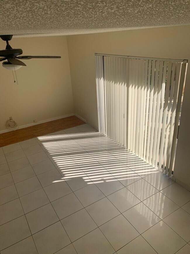 Photo - 1620 Forest Lakes Cir Unidad 1