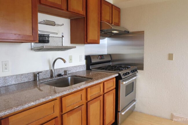 Photo - 1034 Carolina St