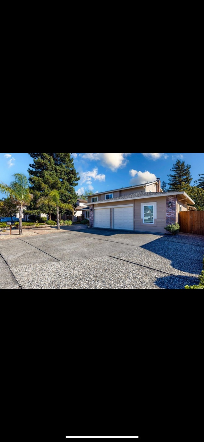 Photo - 4664 Fairway Dr Apartments Unit 1