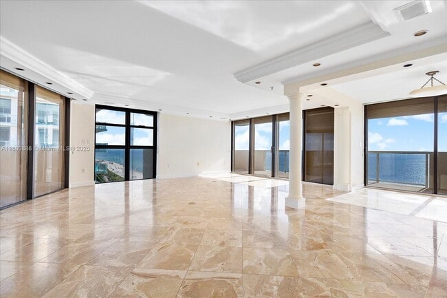 Photo - 5757 Collins Ave Unit 2106