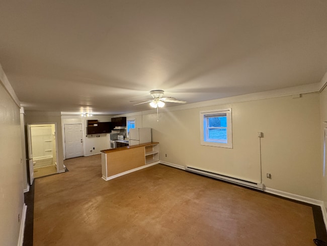 Photo - 706 Cherry Mountain St