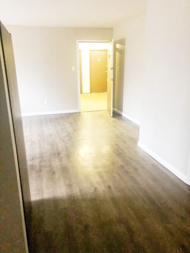 The Pearl Apartments
