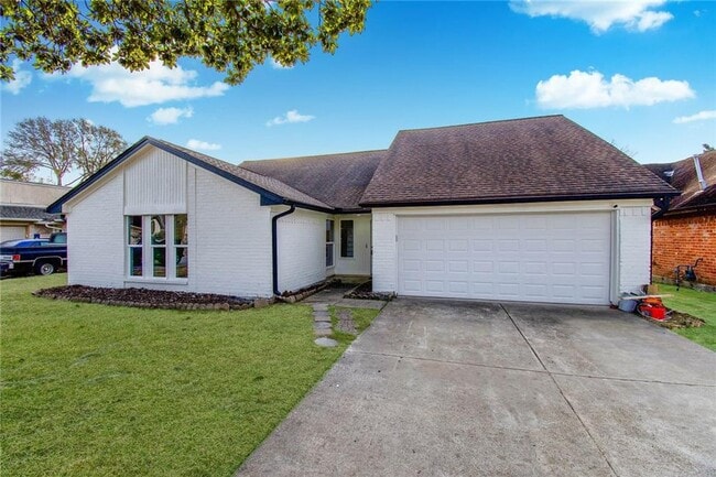 Building Photo - 4014 Alshire Dr Rental