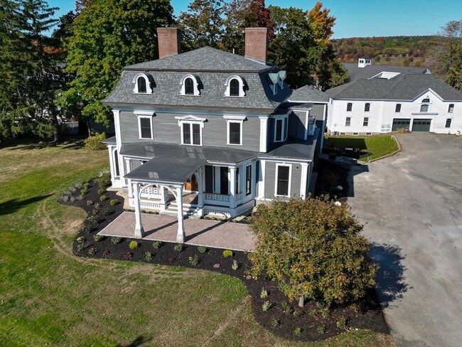 Photo - 11 Lowell Rd Unit 1A