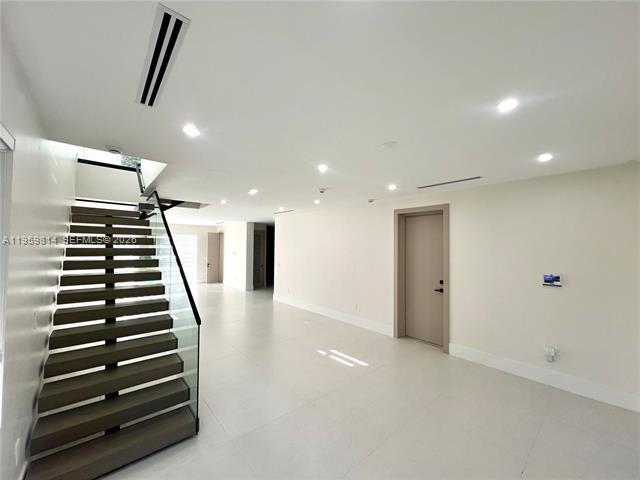 Photo - 7850 SW 67th Ave