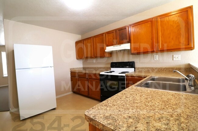 Photo - 3412 Cantabrian Dr Unit D