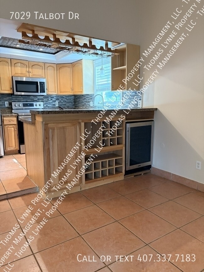 Photo - 7029 Talbot Dr