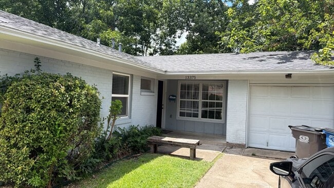 Photo - 13375 Glenside Dr