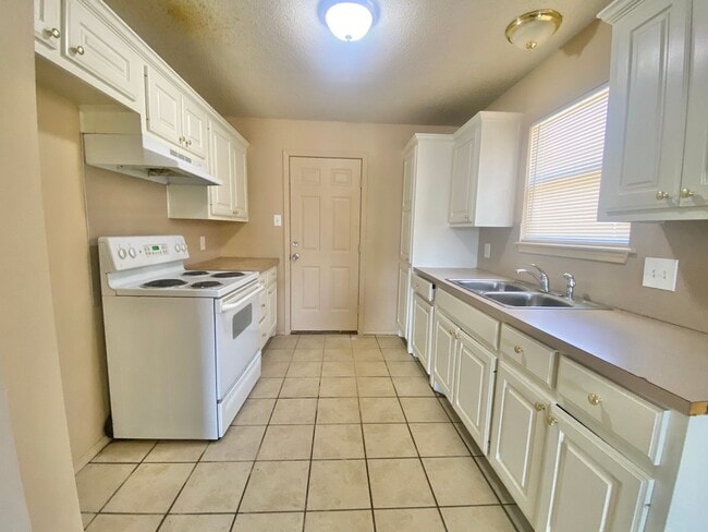 Photo - 3 bed 1.5 bath now available.
