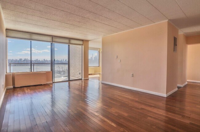 Photo - 9060 PALISADE Ave Unit 307