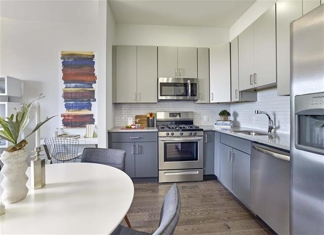Building Photo - 250 Ave E Unit 207 Rental