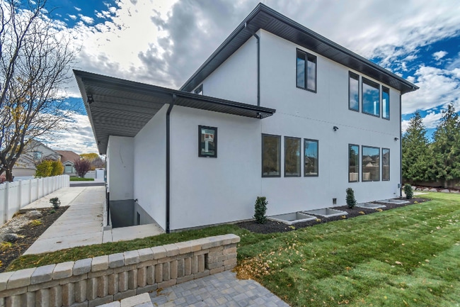 3168 Chalk Creek Way