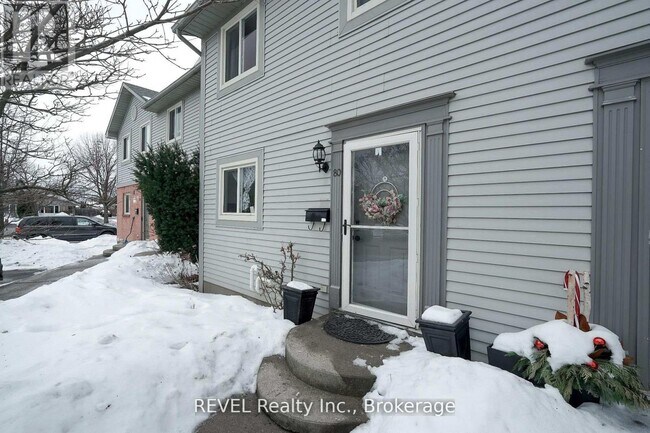 Photo - 65 Dorchester Blvd