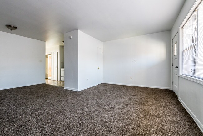 Photo - 5012 W Jackson Blvd