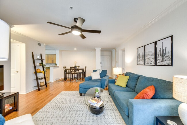 Photo - 2025 E Campbell Ave Unit SI FL1-ID1545885P