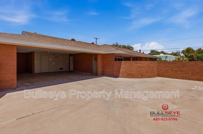 Photo - 1617 W Flower Cir N