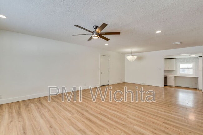 Photo - 1014 S Rosalie Ave