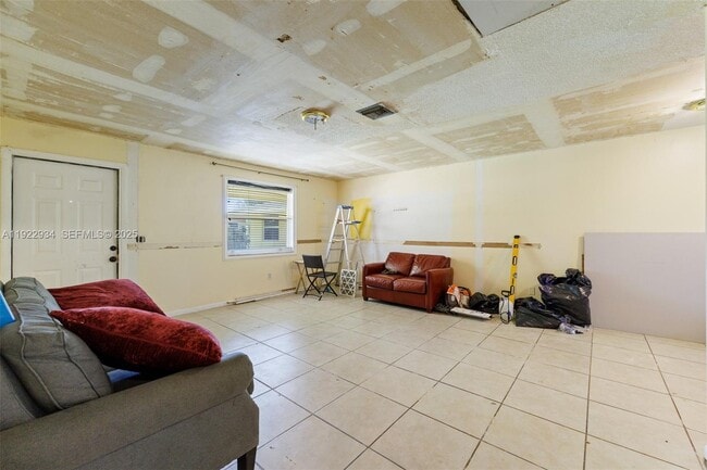 Photo - 4610 Hairland Dr Unit 4614