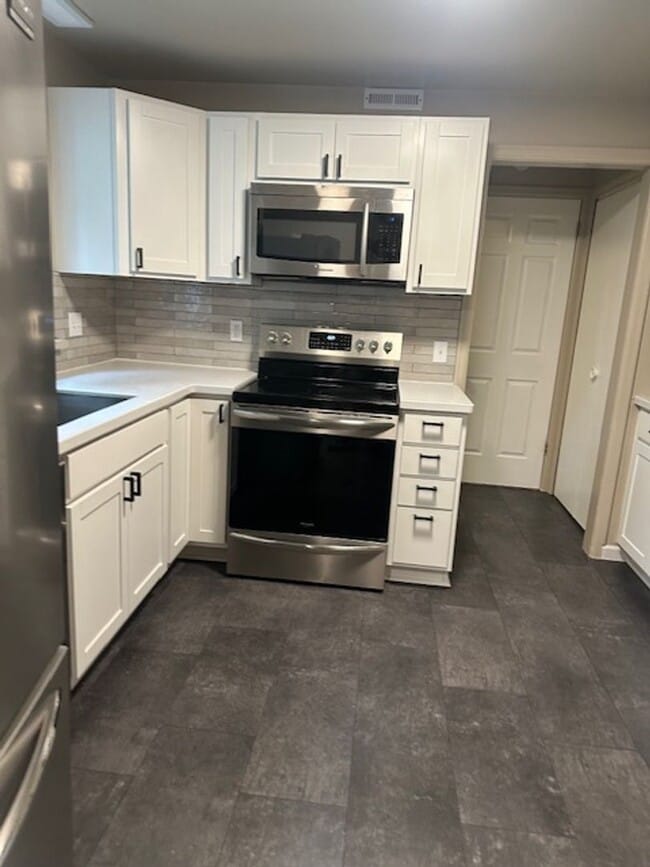 Photo - 1614 Stone Rd