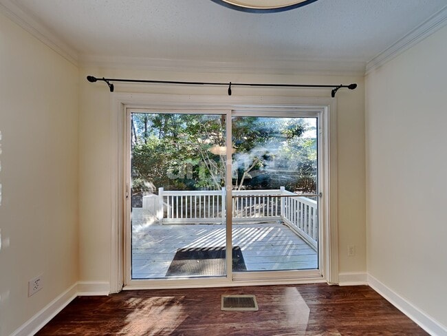 Photo - 4804 Forest Highland Dr