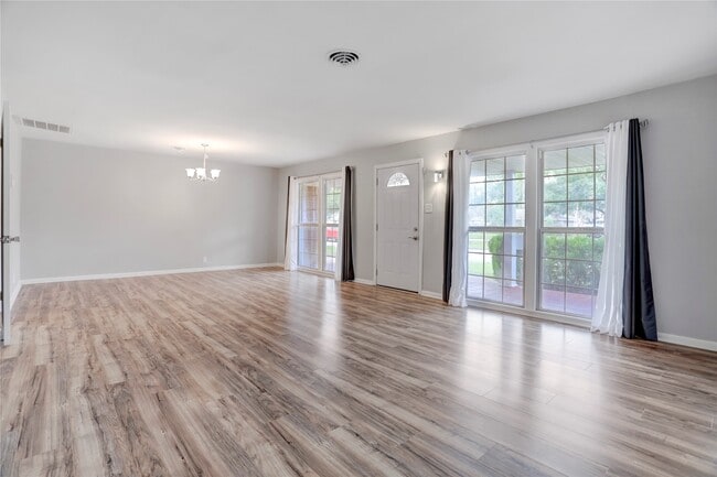 4421 Willowbend Blvd