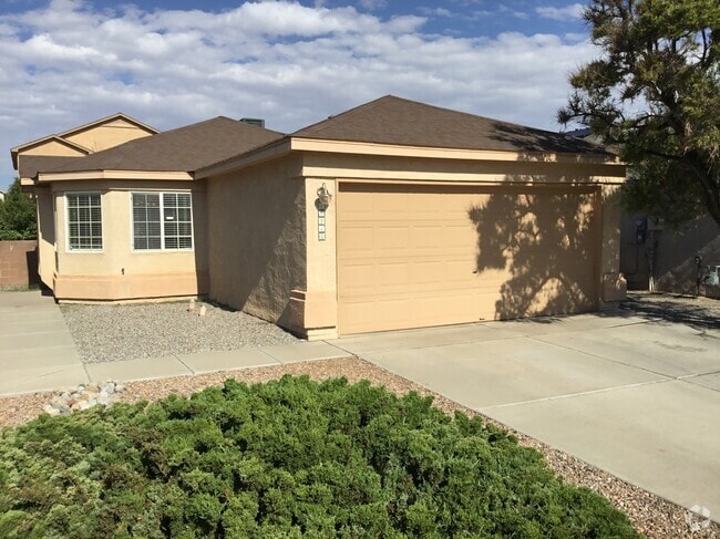 Building Photo - 10215 Calle Chulita NW Rental