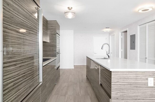 Photo - 460 NE 28th St Unit 3907