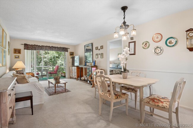473 Lake Frances Dr