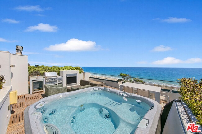 Photo - 22065 Pacific Coast Hwy Unidad 1